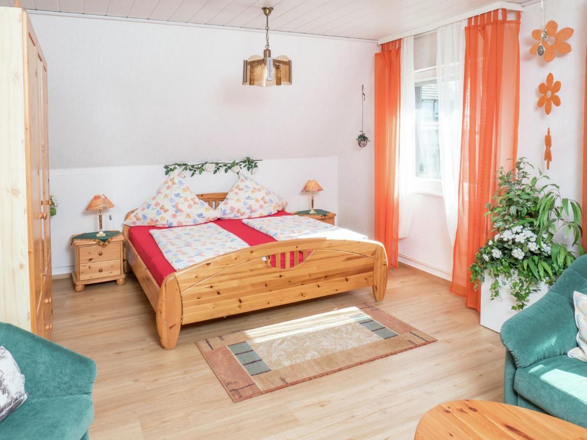 Cheerful Apartment Near City Centre Of Haslach Haslach im Kinzigtal Eksteriør bilde